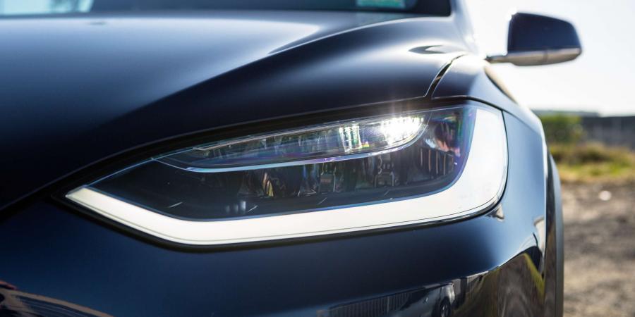 Детали экстерьера Tesla Model X P100D 2017 года  (AU) (фото 2 из 17)